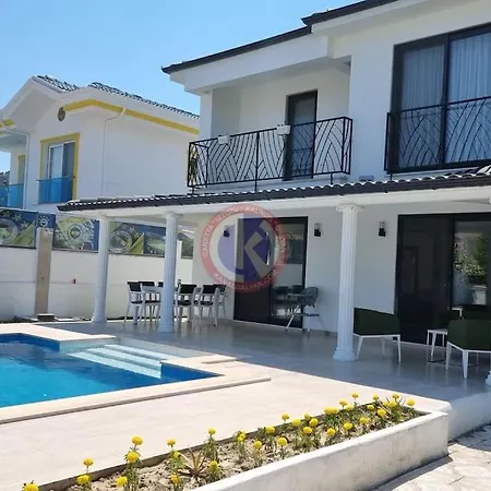 Dolce Villa