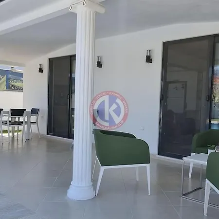 Dolce Villa